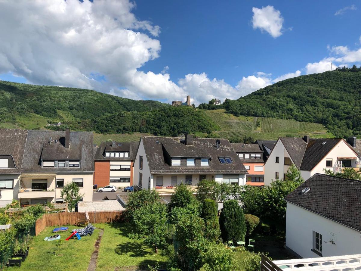 Ferienwohnung Joanna Mit Burgblick Verbandsgemeinde Verbandsgemeinde Bernkastel-Kues Buitenkant foto